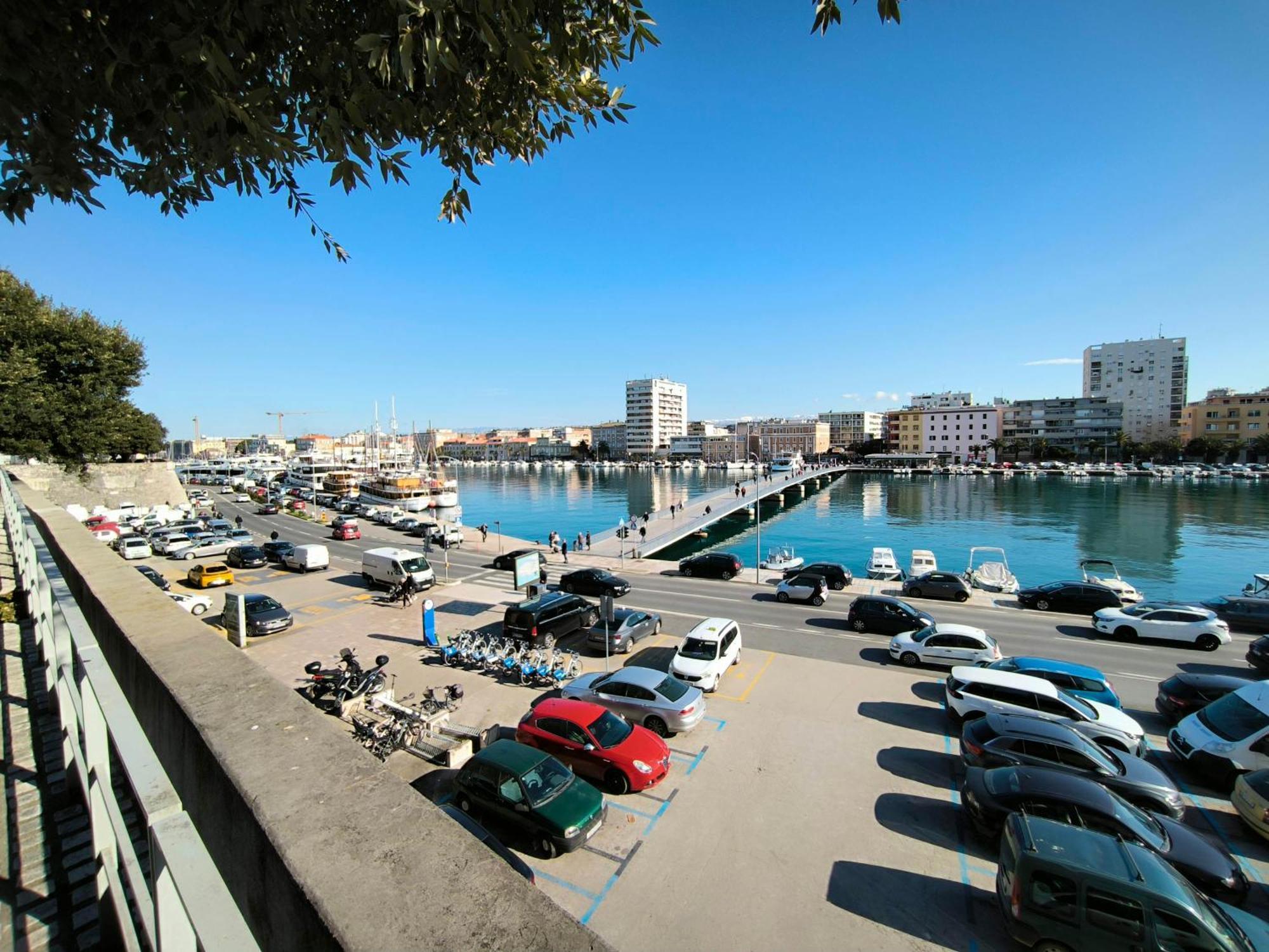 Gana Apartment